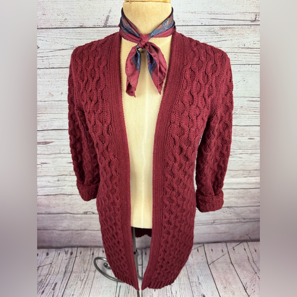 Moda International Maroon Cable Knit Cardigan Size Women’s Medium